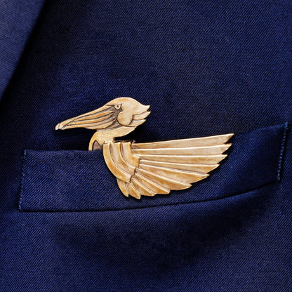 🐊✨ Luxury Sculpted Animal Brooch – Premium Statement Piece for Suits & Blazers