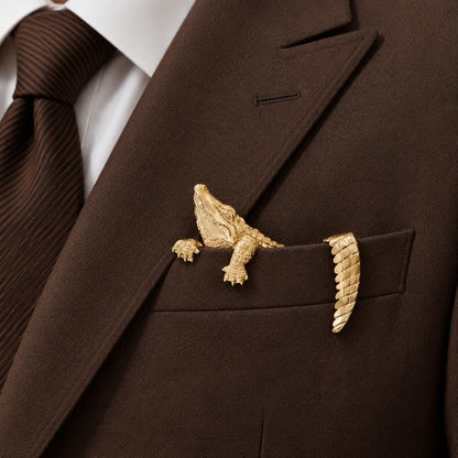 🐊✨ Luxury Sculpted Animal Brooch – Premium Statement Piece for Suits & Blazers
