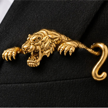 🐊✨ Luxury Sculpted Animal Brooch – Premium Statement Piece for Suits & Blazers