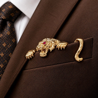 🐊✨ Luxury Sculpted Animal Brooch – Premium Statement Piece for Suits & Blazers